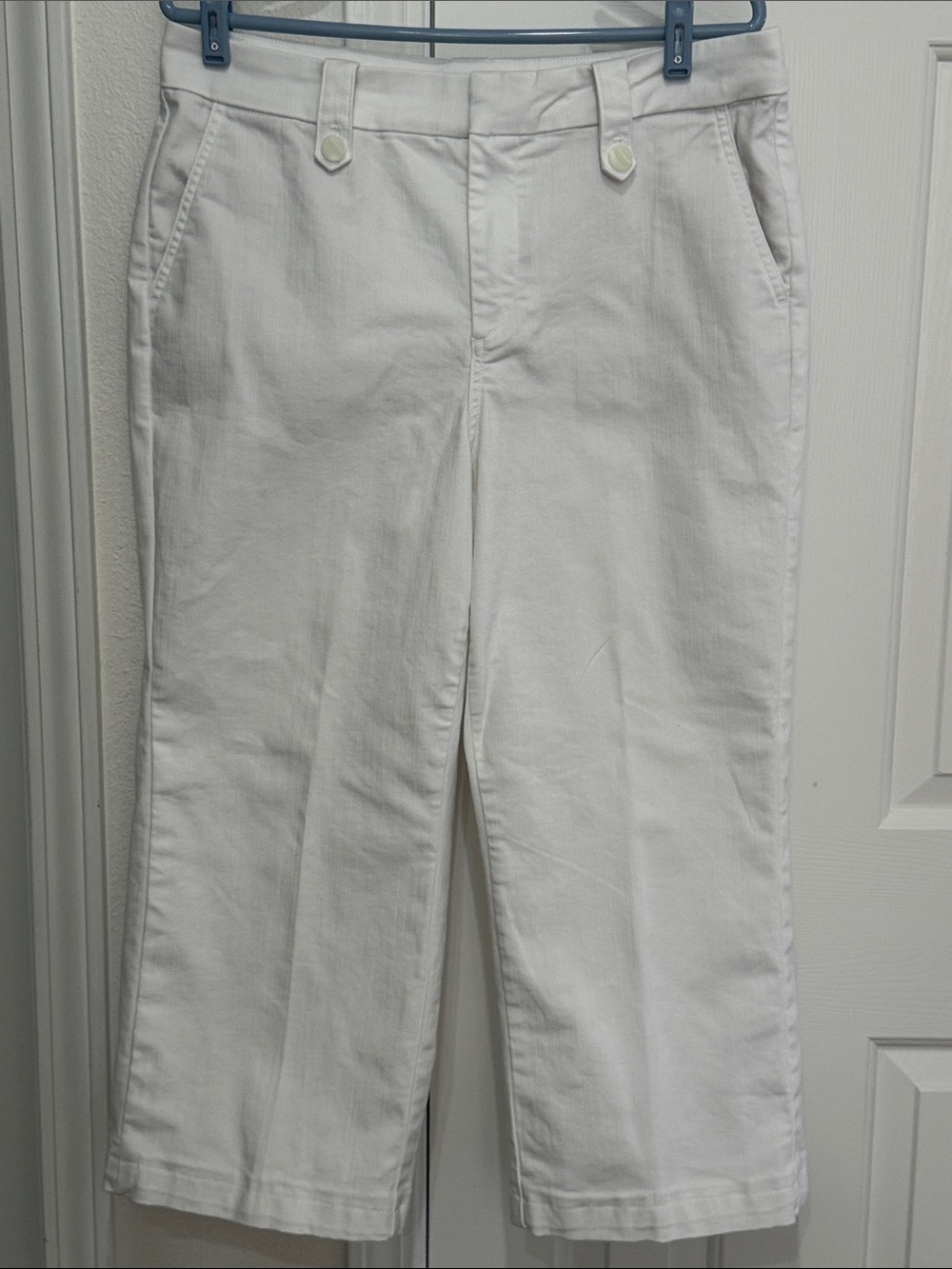 Talbots White Straight-Leg Denim Jeans. Cropped - 23” Inseam. Size 12 Petite.